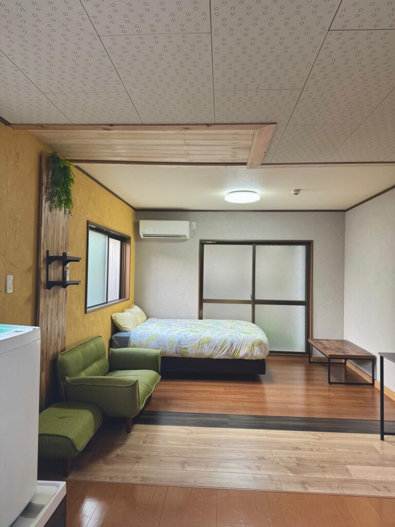 OEH Apartment bed
