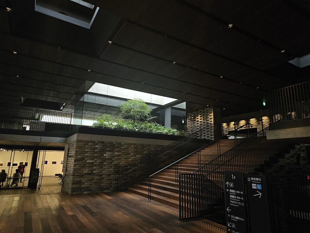 Hirakata theatre lobby