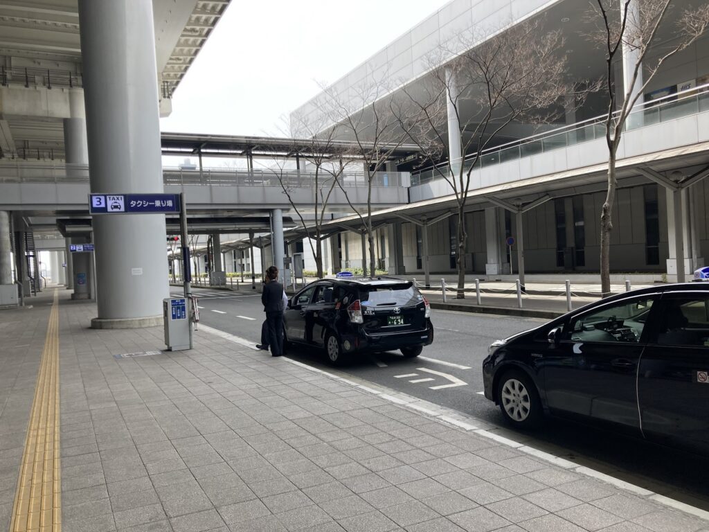 how-to-get-taxi-Kansai-Airport_08